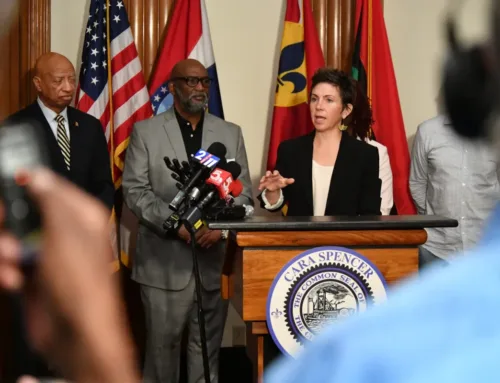 Mayor Cara Spencer signed Executive Order 91, which officially lifts the pause on the MWBE Program